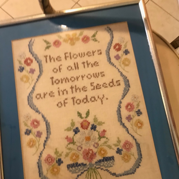 Cross Stitch 🌸 - Picture 1 of 1